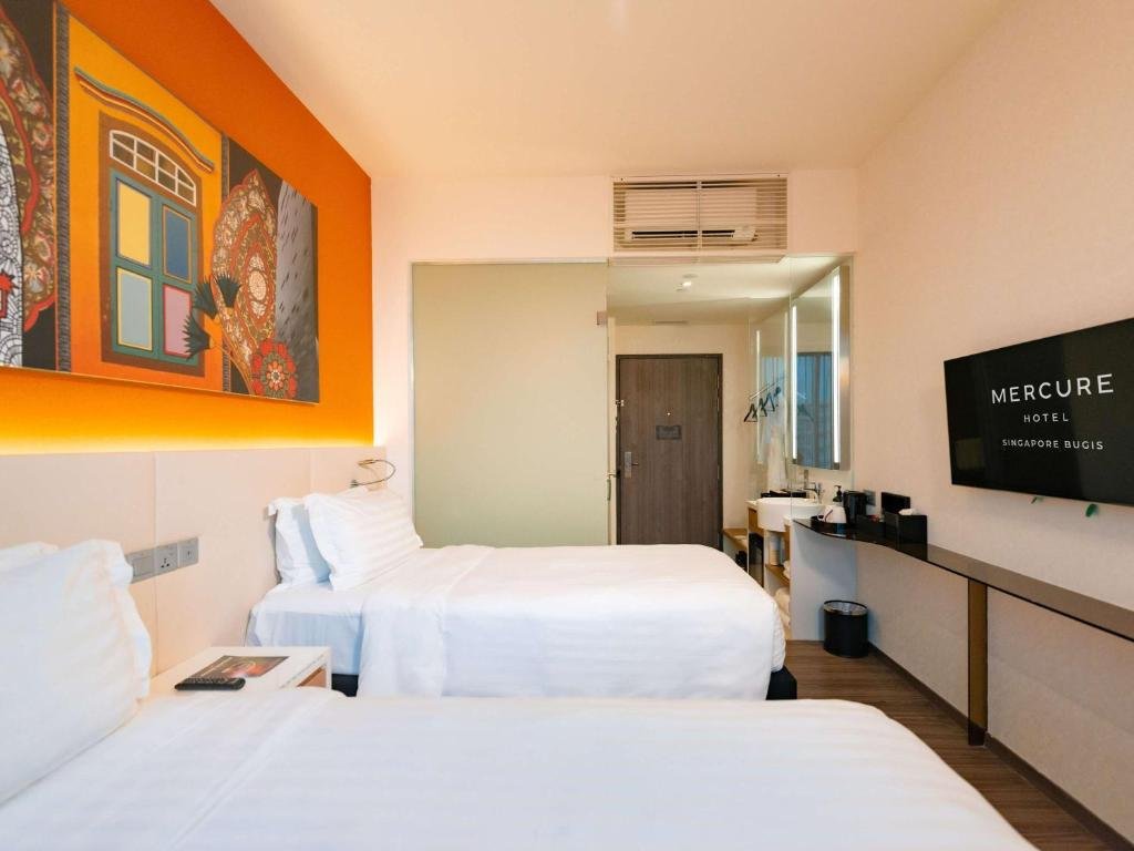 Travel to Singapore-Mercure Singapore Bugis 4*